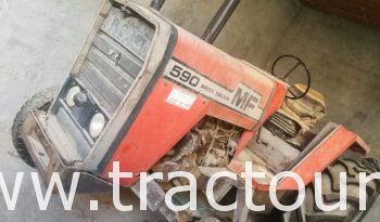 À vendre Tracteur Massey Ferguson 590 Bon état complet