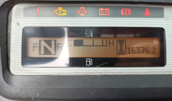 À vendre Chariot élévateur à gaz Nissan 2,5 tonnes complet