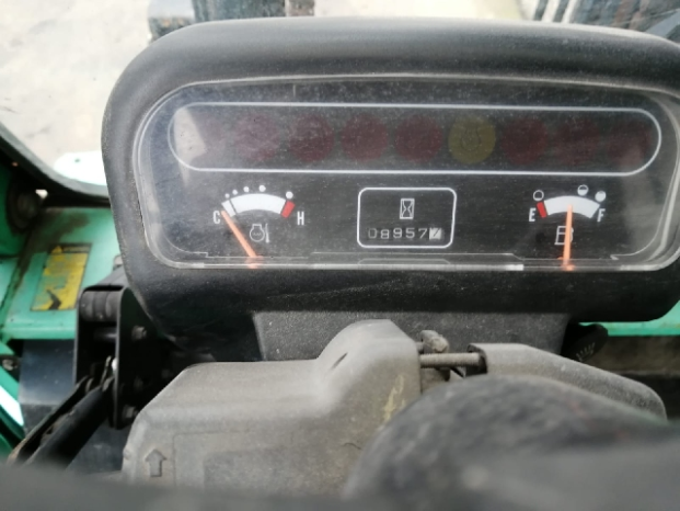 À vendre Chariot élévateur diesel Mitsubishi FD40K 4 Tonnes complet