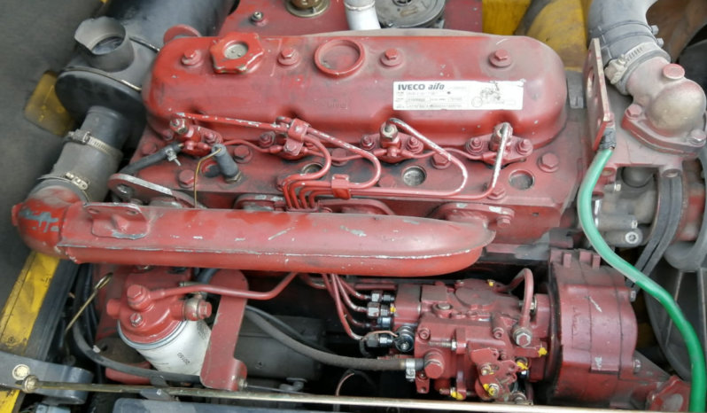 À vendre Chariot élévateur OM-PIMESPO DI40C 4 tonnes complet