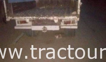 À vendre Camion plateau avec ridelles Iveco Daily 35.10 Bon état complet