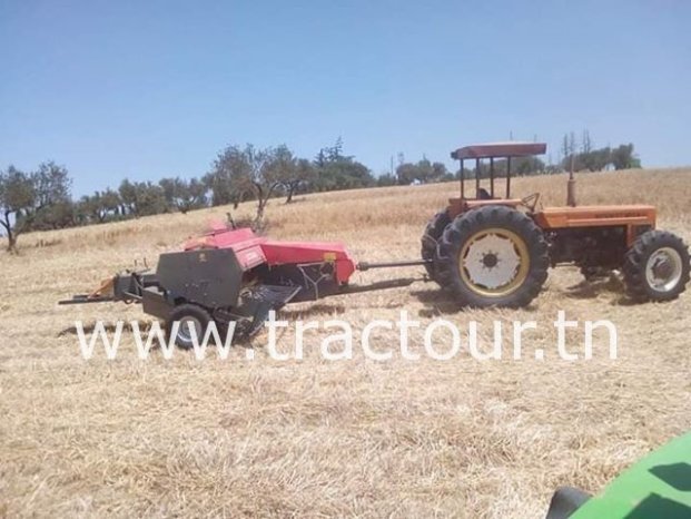 À vendre Presse à paille – Brissa Cicoria 8747F Neuf en excellent état complet