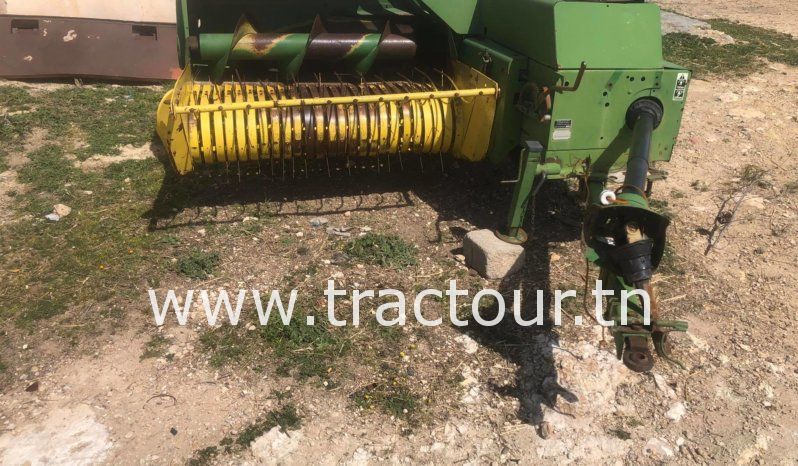 À vendre Presse à paille – Brissa John Deere 359 Bon état complet