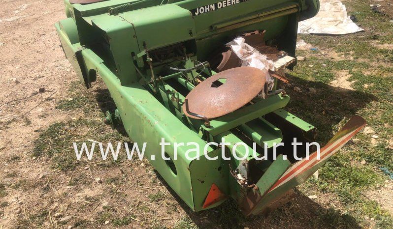 À vendre Presse à paille – Brissa John Deere 359 Bon état complet
