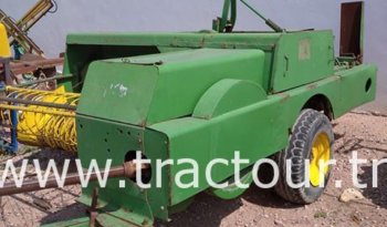 À vendre Presse à paille – Brissa John Deere 342 Bon état complet