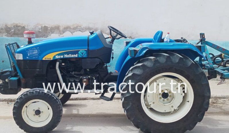À vendre Tracteur avec matériels New Holland TT40 Neuf en excellent état complet