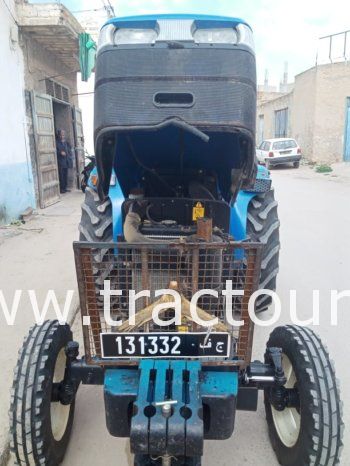 À vendre Tracteur avec matériels New Holland TT40 Neuf en excellent état complet