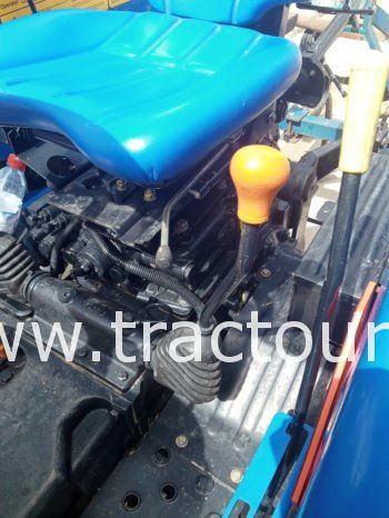 À vendre Tracteur avec matériels New Holland TT40 Neuf en excellent état complet