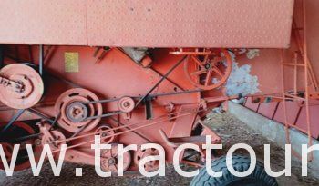 À vendre Moissonneuse batteuse sans cabine Laverda Someca M132 Bon état complet