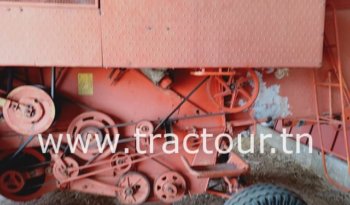 À vendre Moissonneuse batteuse sans cabine Laverda Someca M132 Bon état complet