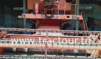 À vendre Moissonneuse batteuse sans cabine Laverda Someca M132 Bon état complet
