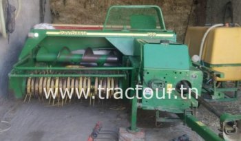 À vendre Presse à paille – Brissa John Deere 359 Neuf en excellent état complet
