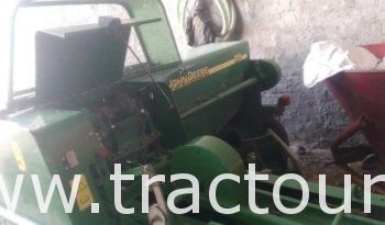 À vendre Presse à paille – Brissa John Deere 359 Neuf en excellent état complet