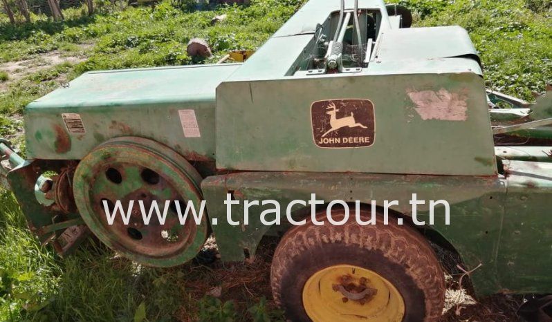 À vendre Presse à paille – Brissa John Deere 342 A Bon état complet