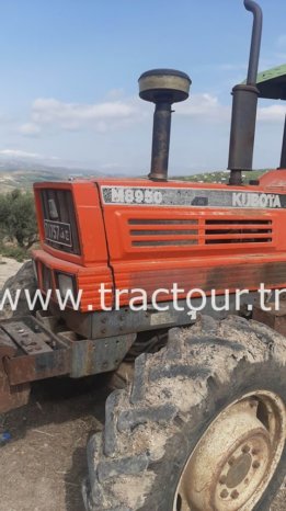 À vendre Tracteur Kubota M8950 Bon état complet