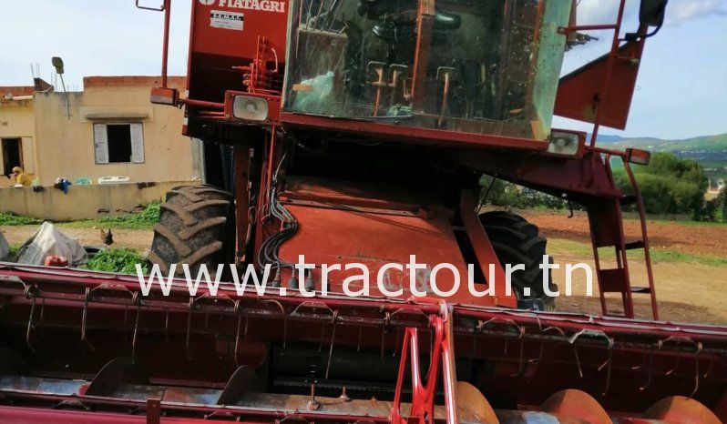 À vendre Moissonneuse batteuse avec cabine Laverda 3500 Bon état complet