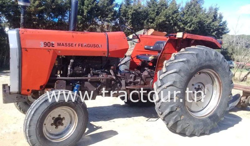 À vendre Tracteur Massey Ferguson 390 Bon état complet