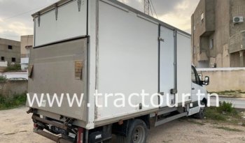 À vendre Camion fourgon Mercedes Sprinter 511 CDI Neuf en excellent état complet
