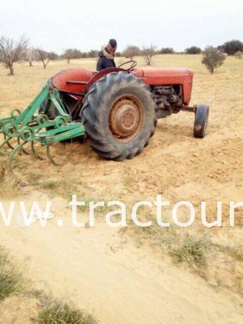 À vendre Tracteur – Bon état complet