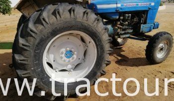 À vendre Tracteur avec matériels Ford 5000 Bon état complet