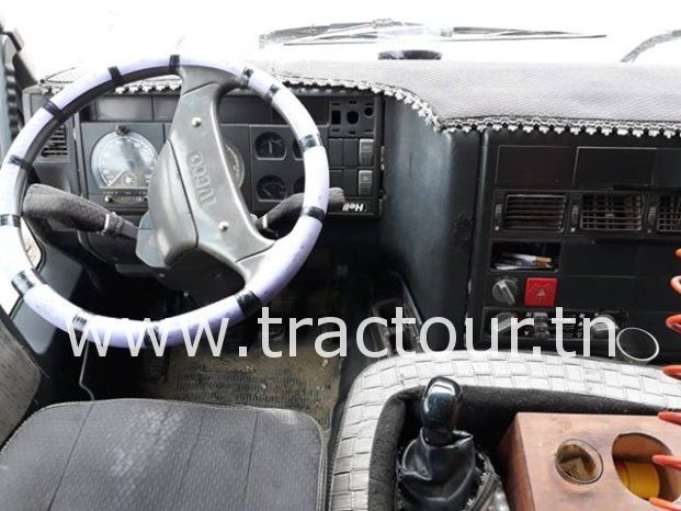 À vendre Camion benne Iveco EuroTrakker 190e37 Bon état complet