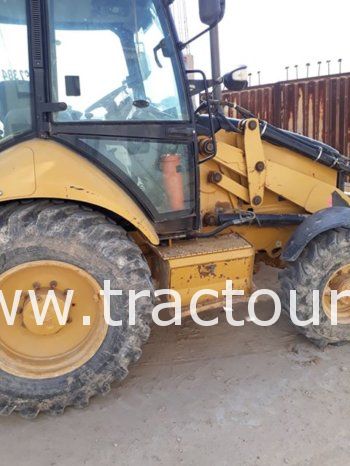 À vendre Tractopelle Caterpillar 428 E Neuf en excellent état complet