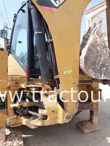 À vendre Tractopelle Caterpillar 428 E Neuf en excellent état complet