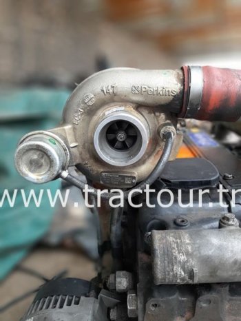 À vendre Moteur 4 cylindres Perkins Neuf en excellent état complet