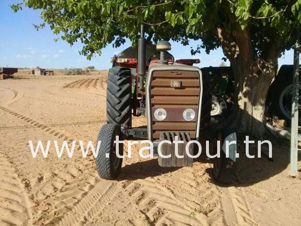 À vendre Tracteur Massey Ferguson 275 Neuf en excellent état complet