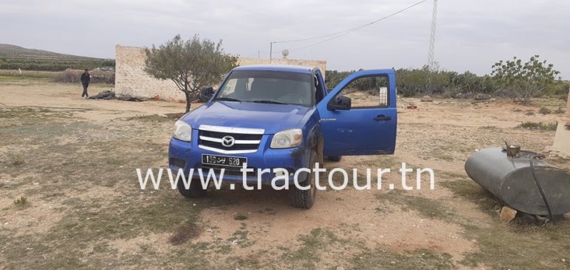 À vendre Pick-up 4×4 avec hard-top Mazda BT50 (2006 – 2012) Bon état complet