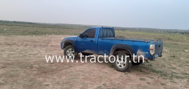 À vendre Pick-up 4×4 avec hard-top Mazda BT50 (2006 – 2012) Bon état complet