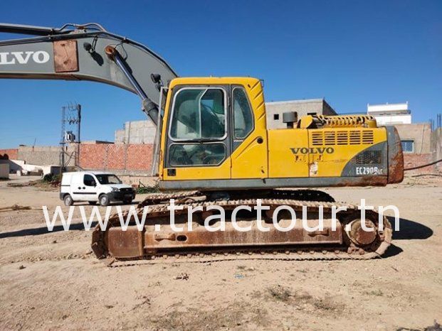 À vendre Pelle sur chenilles avec brise-roche Volvo EC 290 BLC Bon état complet