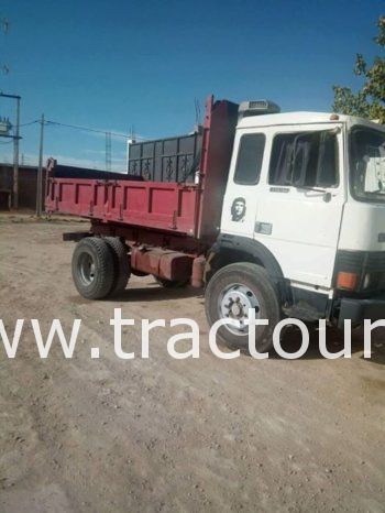 À vendre Camion benne Fiat Iveco 110 complet