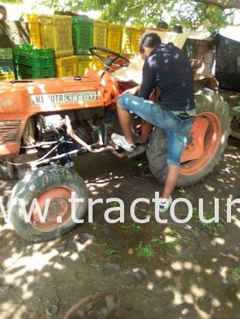 À vendre Tracteur Kubota L185 DT complet