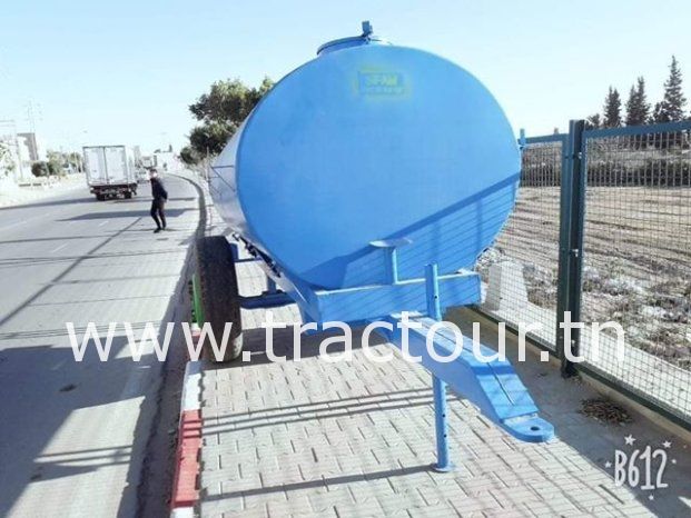 À vendre Semi remorque agricole citerne 5000 Litres complet