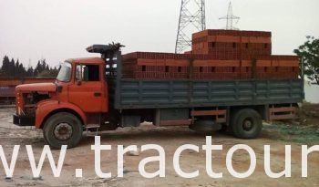 À vendre Camion plateau sans ridelles Berliet GLR 190 complet