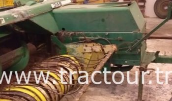 À vendre Presse à paille – Brissa John Deere 349 Bon état complet