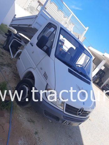 À vendre Camion benne Mercedes Sprinter 312 complet