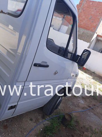 À vendre Camion benne Mercedes Sprinter 312 complet