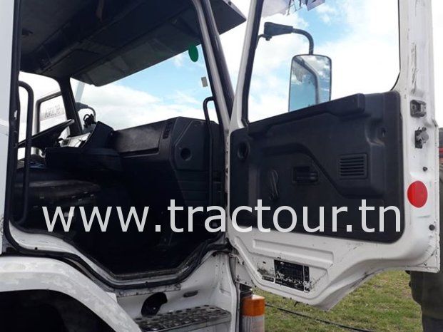 À vendre Camion plateau avec ridelles Scania 113H complet