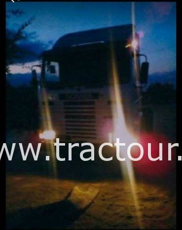 À vendre Tracteur routier Scania 113H 360 complet