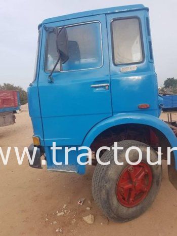 À vendre Camion plateau Iveco Fiat 130 complet