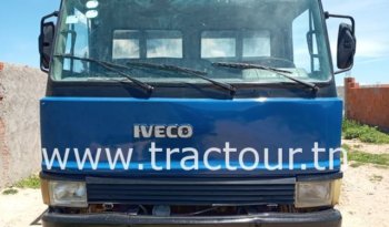 À vendre Camion plateau sans ridelles Iveco Zeta 65.9 complet