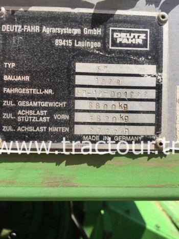 À vendre Moissonneuse batteuse à sacs بالشكارة Deutz-Fahr 1202 Super complet