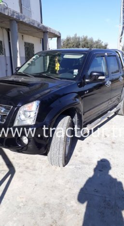 À vendre Pick-up 4×4 Isuzu D-max 2.5 TD Intercooler importée d’Italie complet