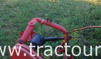 À vendre Faucheuse à simple section complet