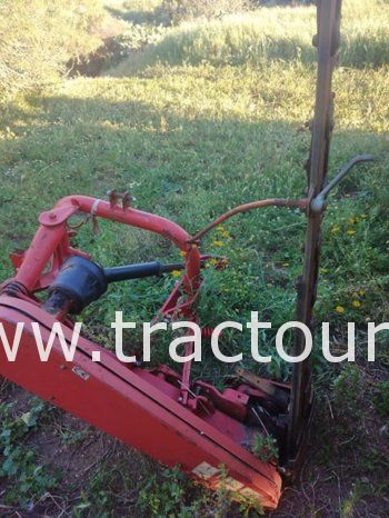 À vendre Faucheuse à simple section complet