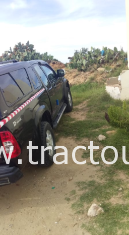 À vendre Pick-up Isuzu Dmax 2.5 TD Intercoler LS 4 places climatisée complet