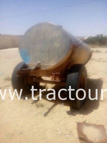 À vendre Semi remorque agricole citerne 3000 Litres complet