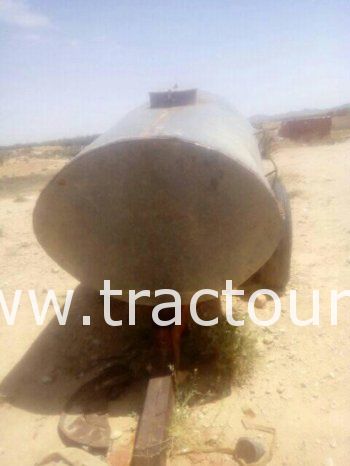 À vendre Semi remorque agricole citerne 3000 Litres complet